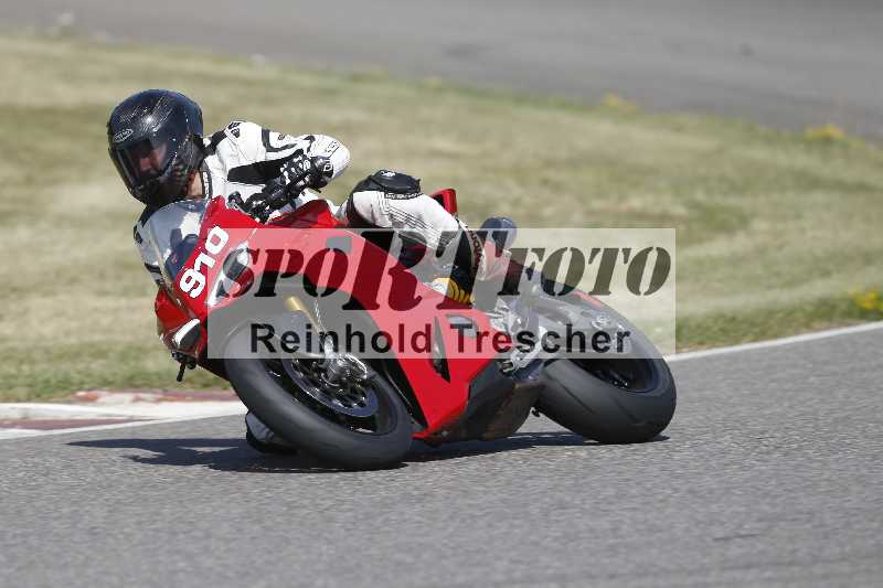 /21 17.06.2026  Ducati Schweiz Track Warmup ADR/Gruppe gelb/910